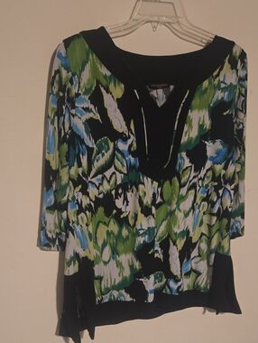 Susan Lawrence Green, Blue and Black Floral V-Neck Tunic